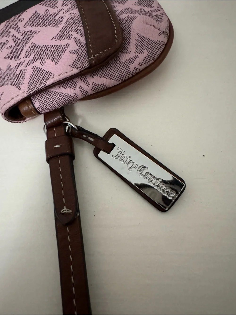 RARE VINTAGE JUICY COUTURE PINK SCOTTIE DOG WRISTLET WALLET